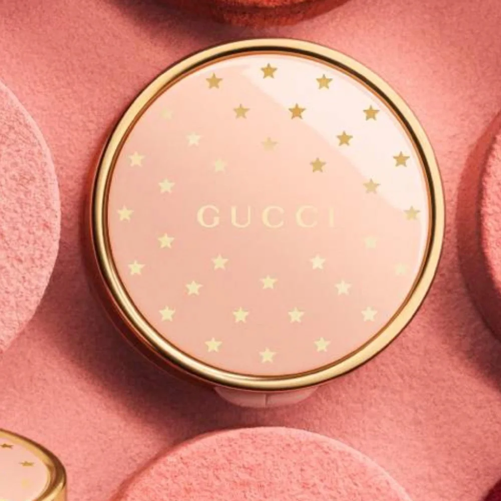Gucci | Blush | Luminous Matte Powder Blush | Warm Berry